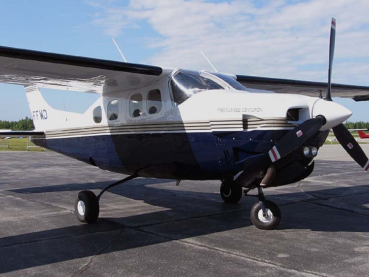 Cessna 210 - Texas Aeroplastics