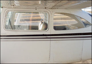 Cessna 182 rear side window left 31-371-18C. LP Aero Plastics 