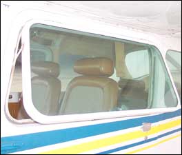 Door Window (Left or Right Openable) (1977 - 1985) 28 - 367 - 18C - Cessna R172 XP, RG, RGII - 18C
