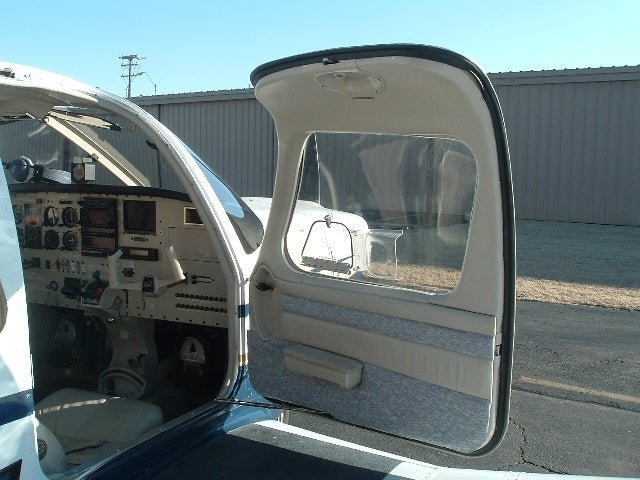 Front Entry Door Seal, Piper PA - 28, PA - 32, PA - 34 Models 1976 and Up. ADS - P301 - 23 - 18D - 18D