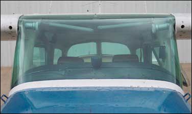 Windshield, Cessna 172 (28 - 313 - 18C) 0513230 - 18C